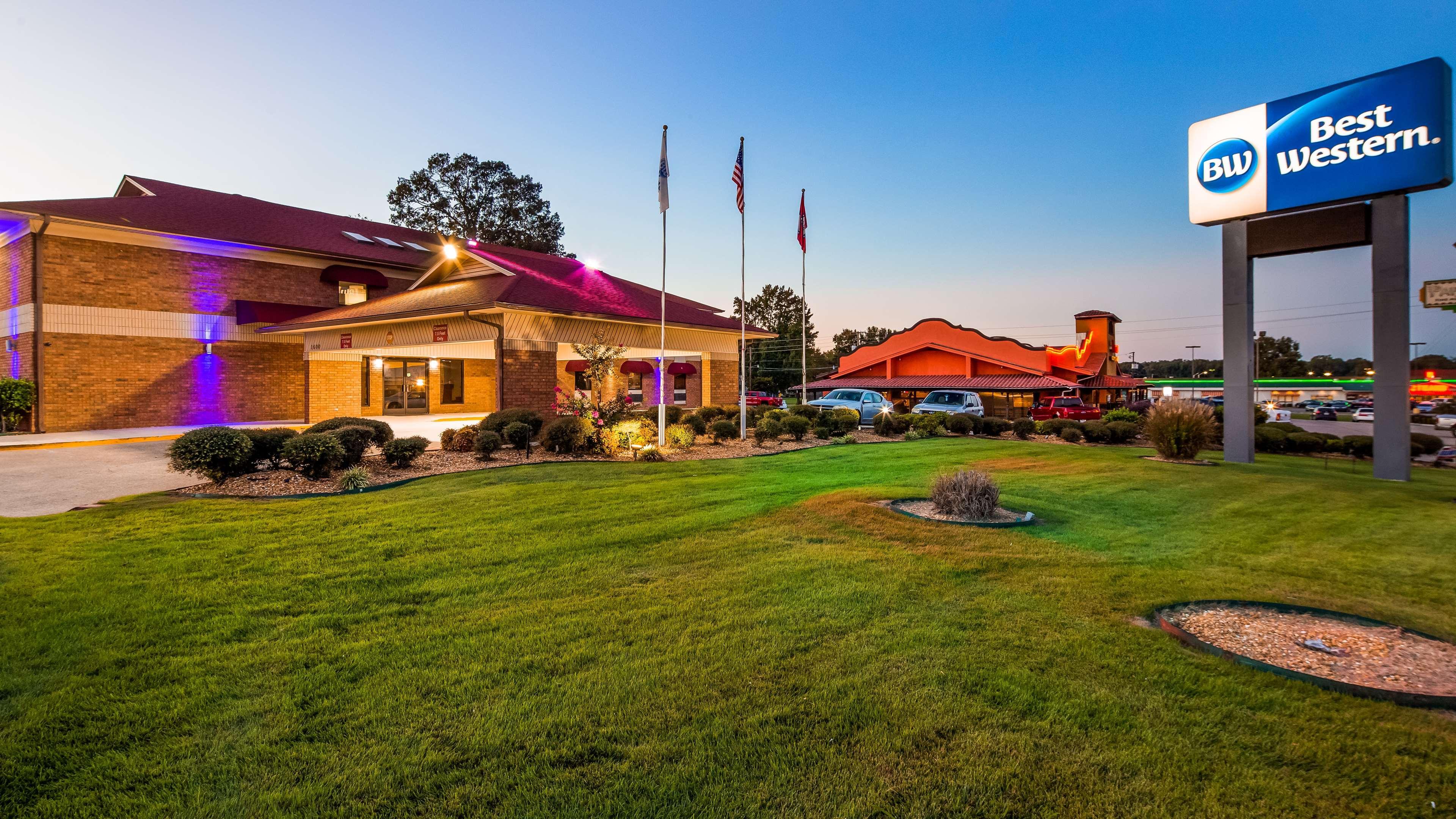 Best Western Jacksonville Inn Extérieur photo